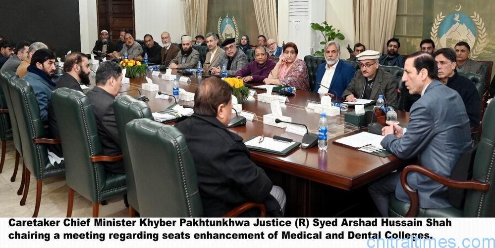 نگران وزیر اعلیٰ خیبر پختونخوا جسٹس ریٹائرڈ سید ارشد حسین شاہ کی زیرِ صدارت صوبے کے سرکاری و نجی میڈیکل اور ڈینٹل کالجز کی نشستوں میں اضافے سے متعلق اہم اجلاس
