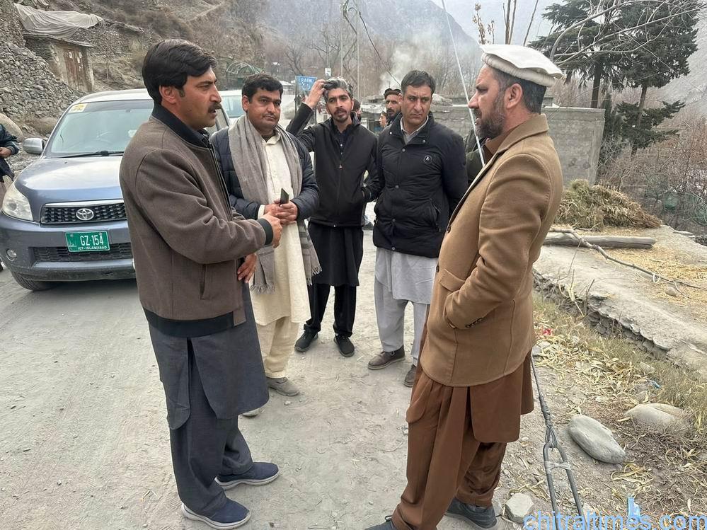 chitraltimes dc lower chitral imran khan visit chitral shandur road 1