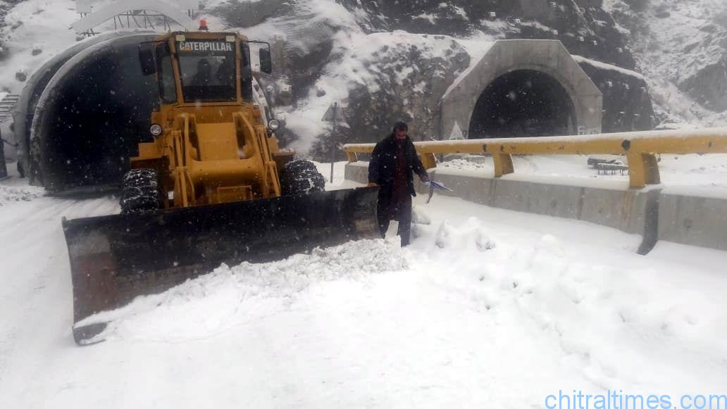 chitraltimes lowari tunnel snow clearance chitral side