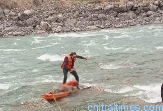 chitraltimes rescue1122 chitral lower recovered dead body in river chitral 2 1