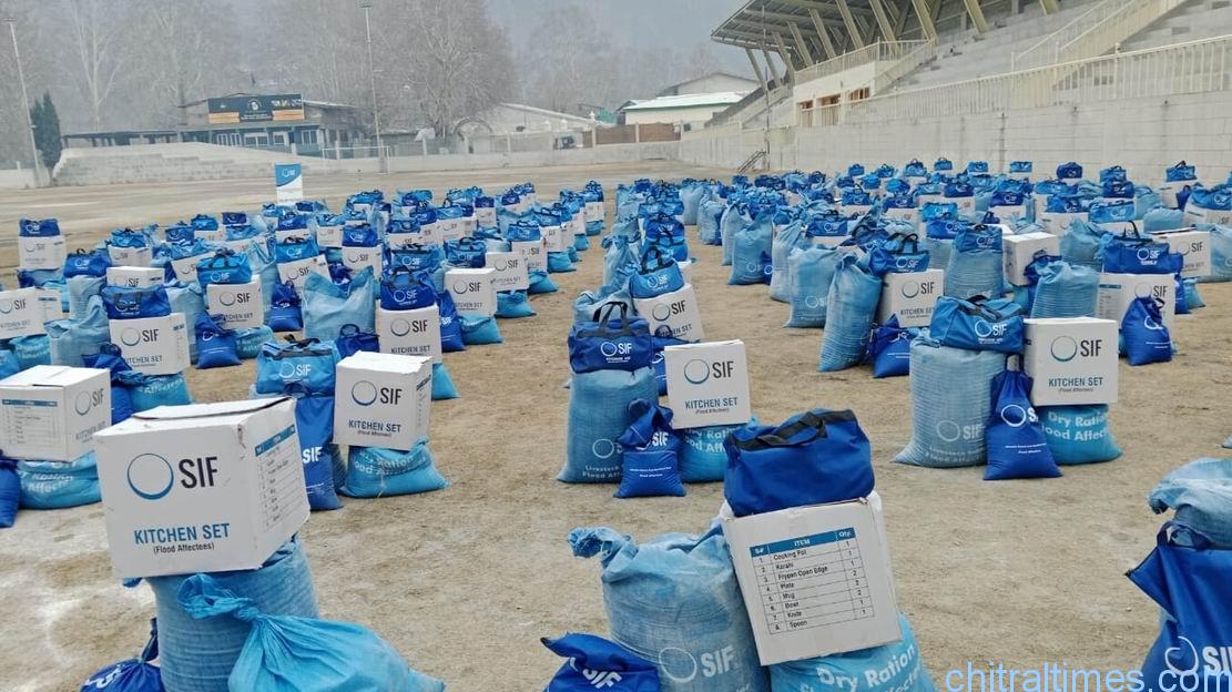 chitraltimes sif relief packages distributed chitral town 3