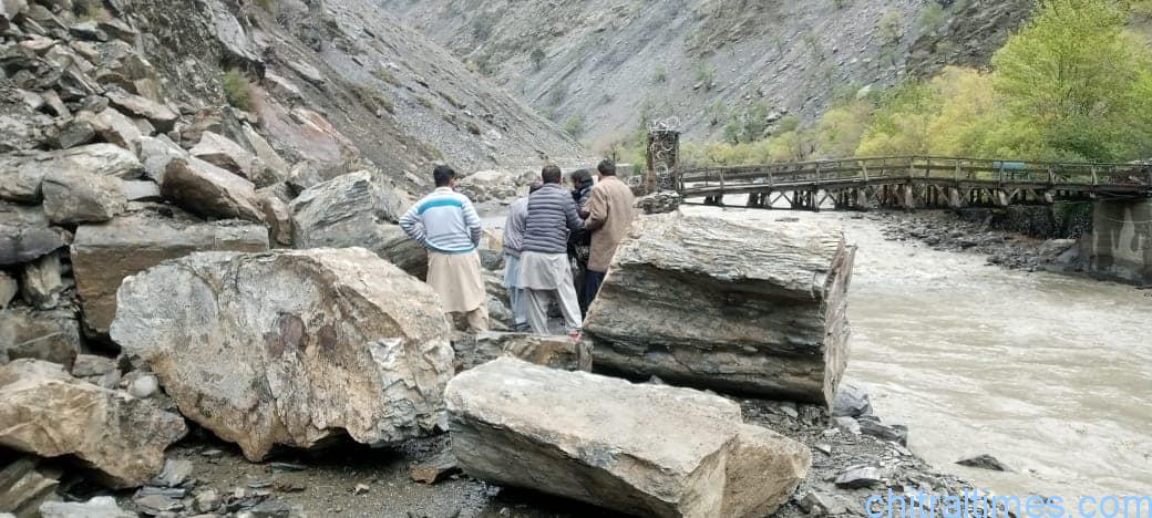 chitraltimes chitral rain distruction road blocked houses damaged 12
