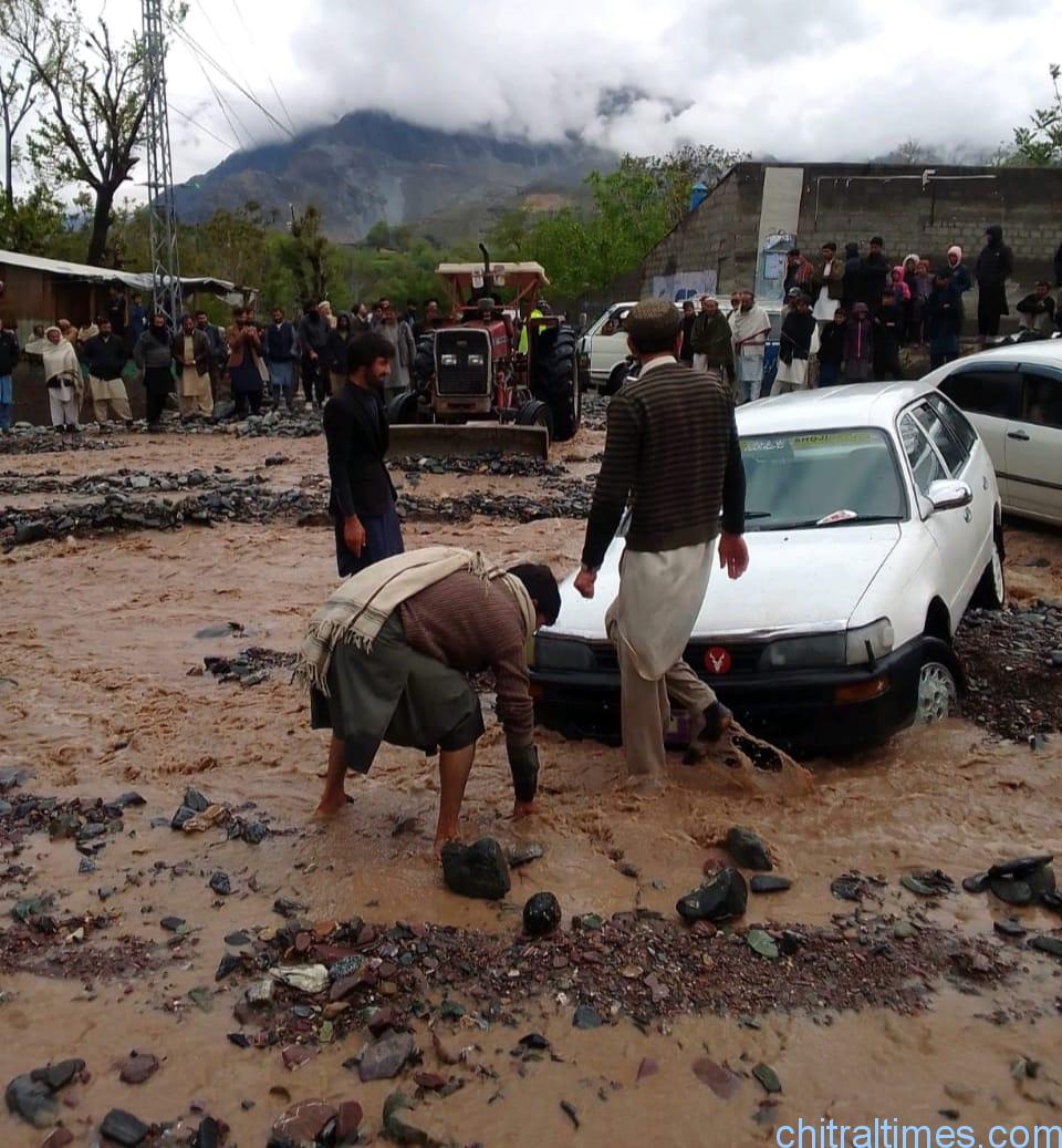 chitraltimes chitral rain distruction road blocked houses damaged 15