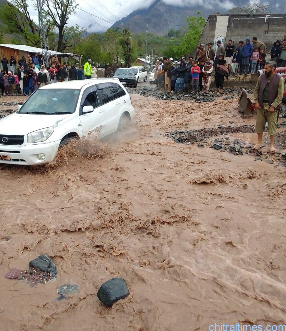chitraltimes chitral rain distruction road blocked houses damaged 16