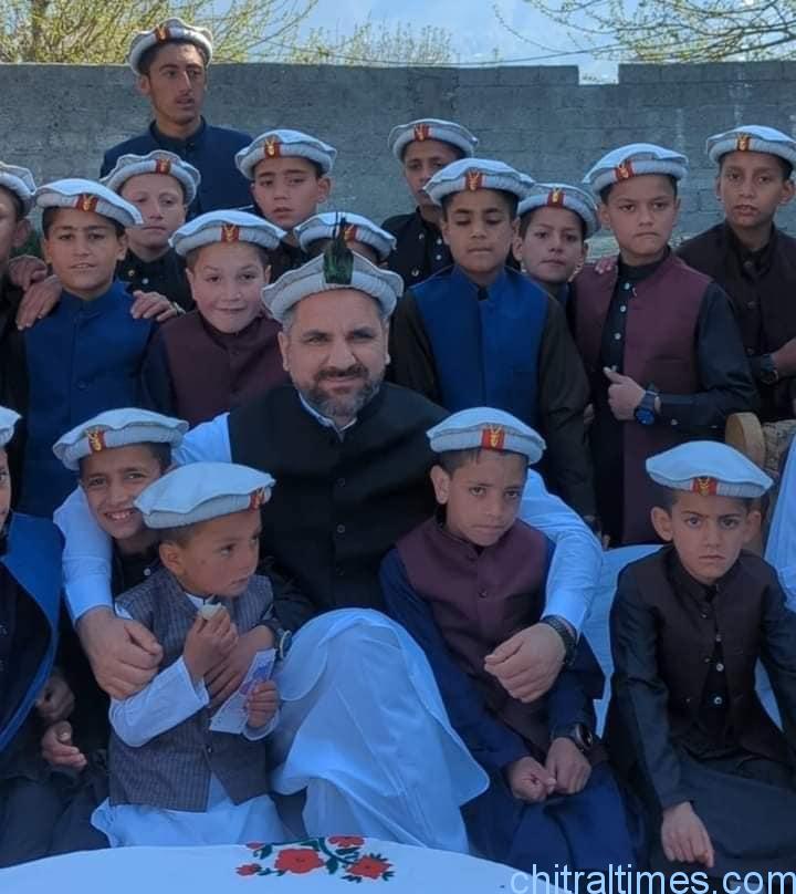 chitraltimes dc imran khan visit hamida education and boarding academy