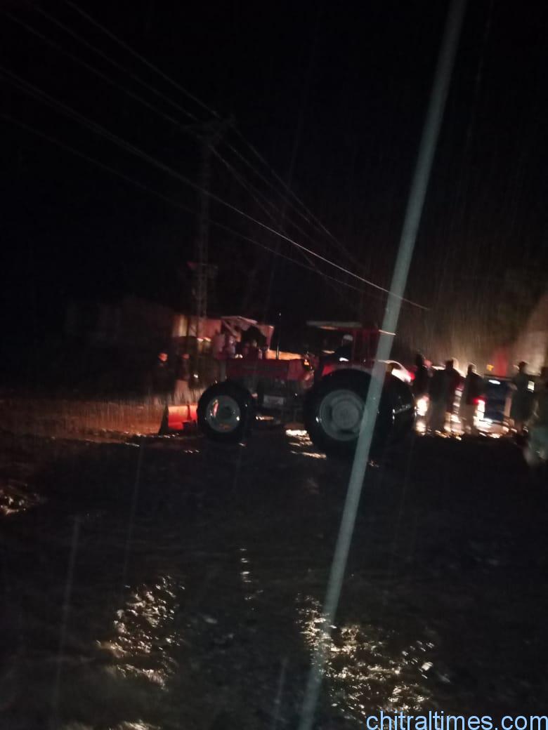 chitraltimes drosh kaldam nala was blocked due heavy rain