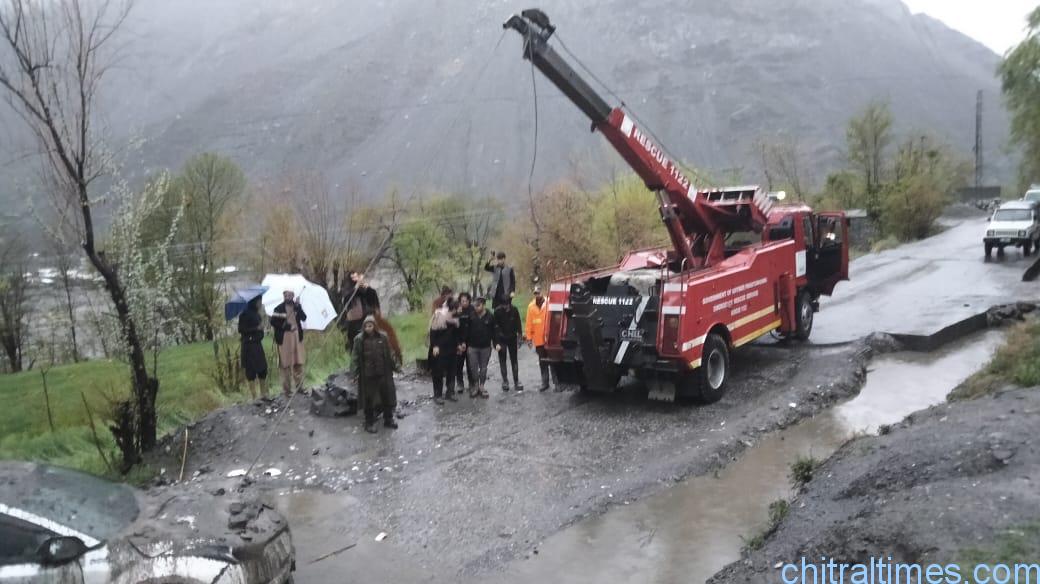 chitraltimes heavy rain in chitral road blocked houses damaged 11