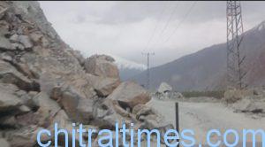 chitraltimes chitral booni mastuj shandur road under construction 13