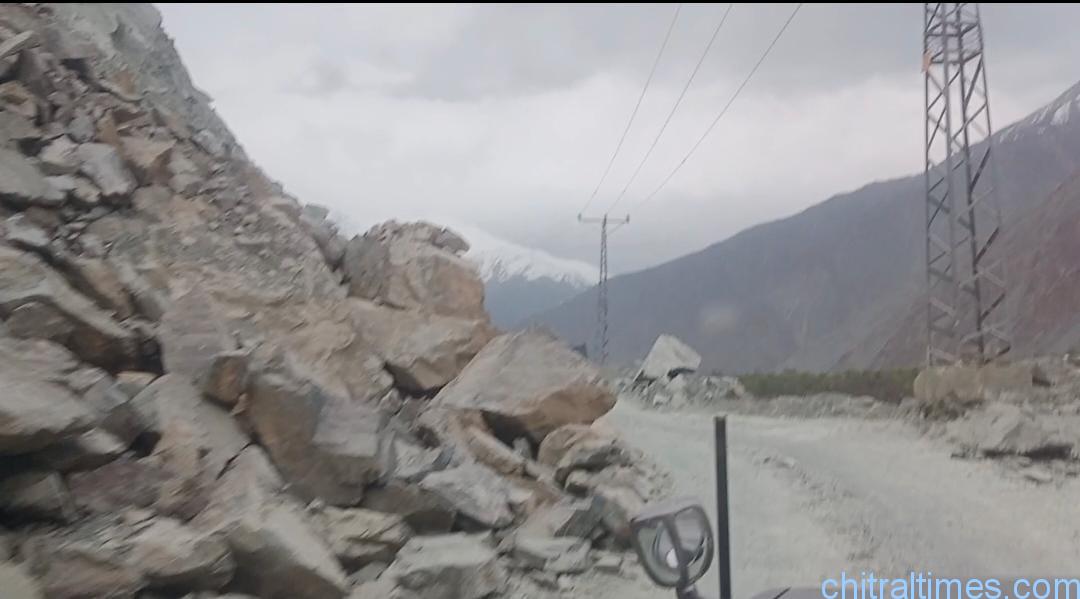 chitraltimes chitral booni mastuj shandur road under construction 13