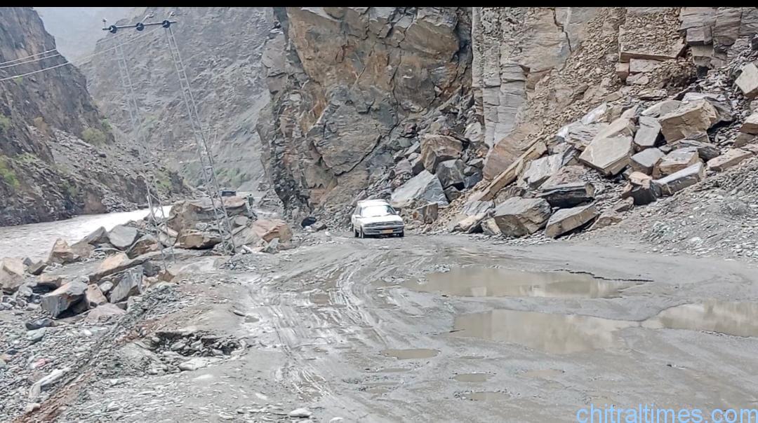 chitraltimes chitral booni mastuj shandur road under construction 15