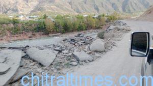 chitraltimes chitral booni mastuj shandur road under construction 23