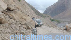chitraltimes chitral booni mastuj shandur road under construction 25