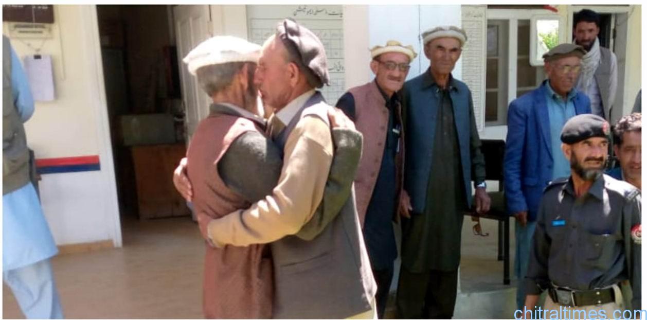 chitraltimes chitral lower police PS Shoghore and Koghuzi resolves disputes among brothers lotkoh