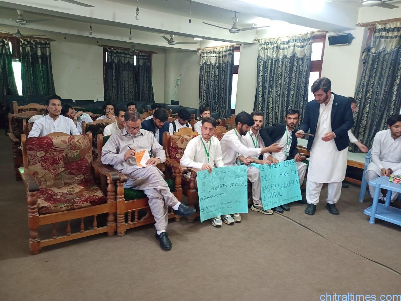 chitraltimes chitral students protest for fee enhancement 1