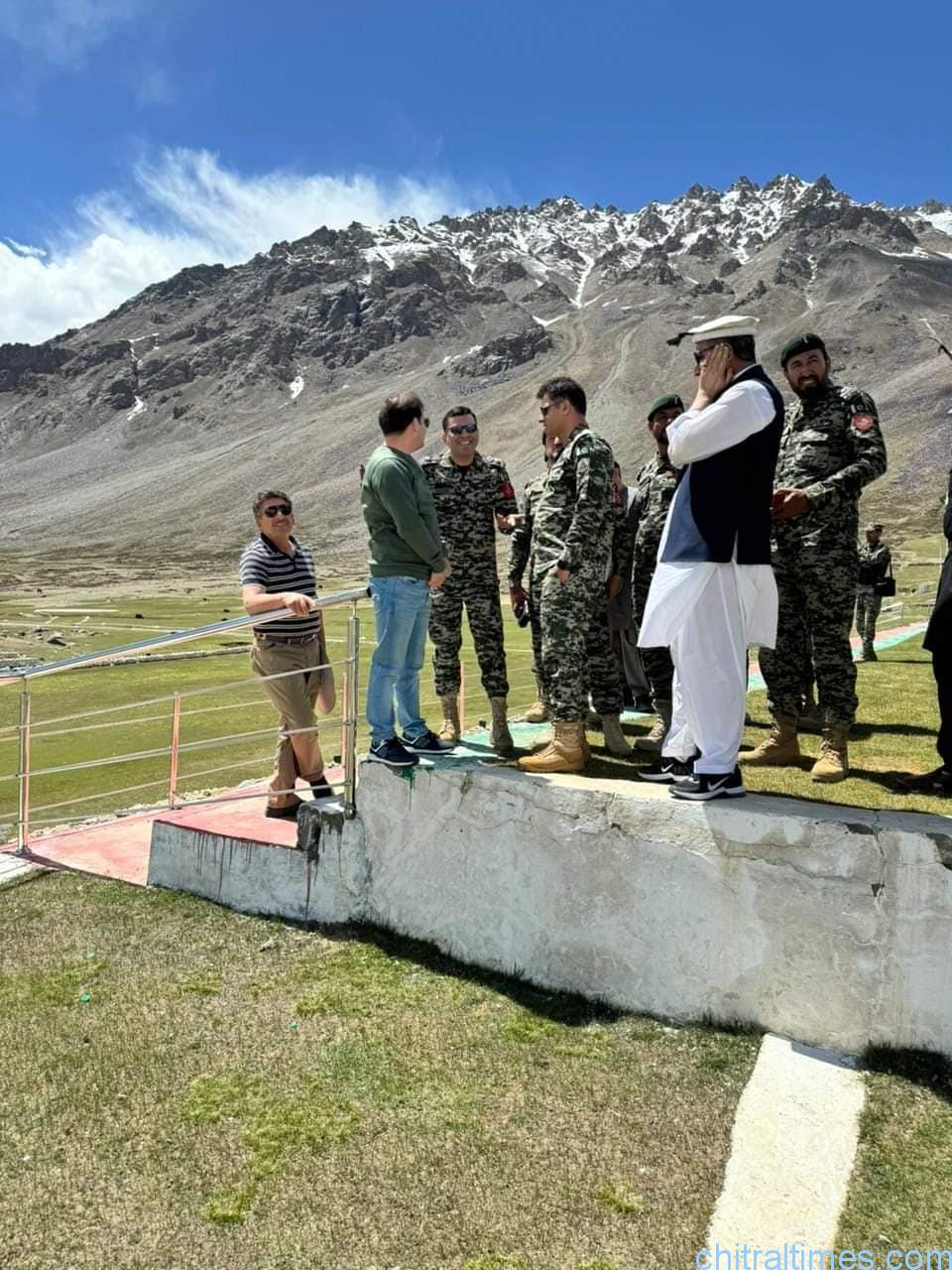 chitraltimes comdt DCs upper and lower chittral visits shahndur polo ground 1
