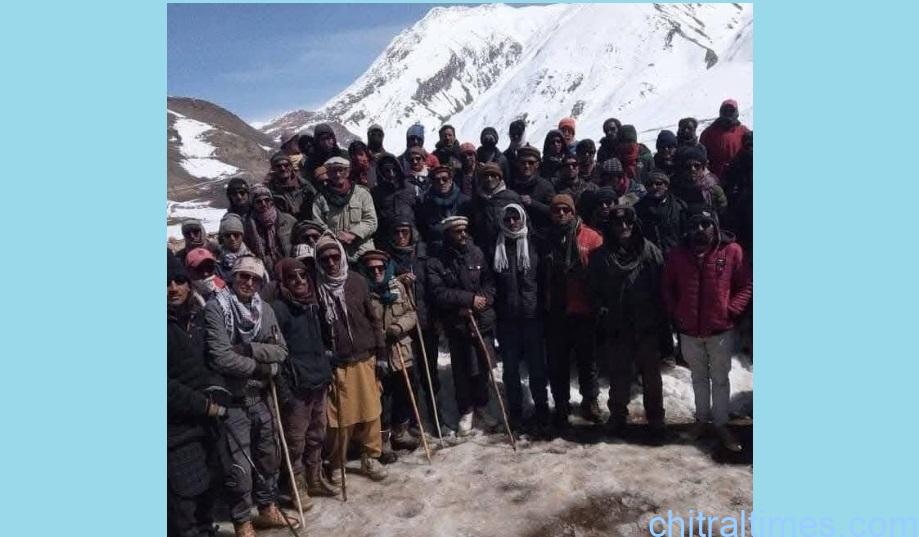 اپرچترال کی دورآفتادہ علاقہ وادی بروغل انسانی زندگی کی شدید مشکلات سے دو چار، خوراک کی شدید قلت، روڈ بند ہونے سے آمدورفت ناممکن، حکومت نے بروقت امداد فراہم نہ کی۔ تو جانی نقصانات کا اندیشہ ہے ۔ سابق ناظم بروغل امین جان تاجک کی میڈیا سے گفتگو