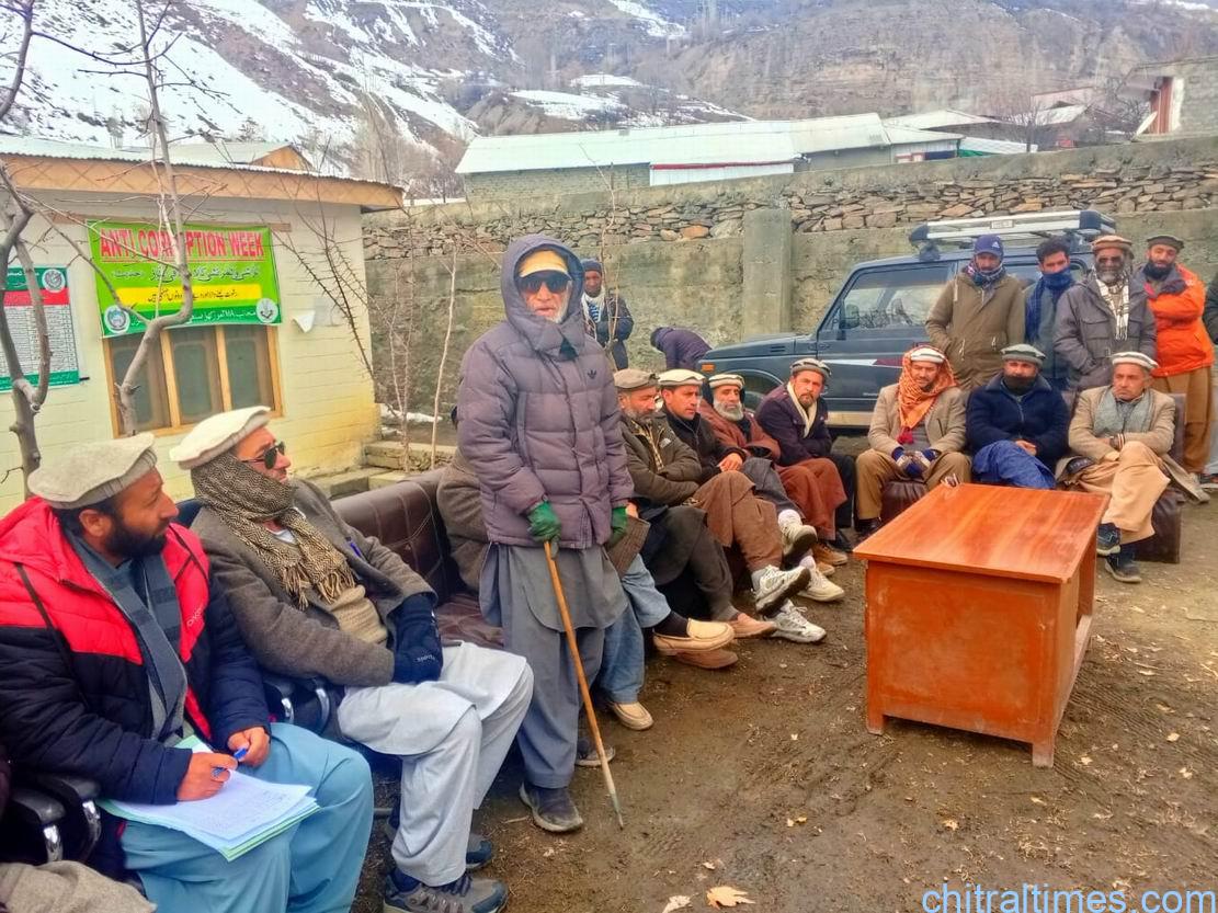 اپر چترال میں بجلی کی غیر اعلانیہ ناروا لوڈشیڈنگ اور بندش کے خلاف اہالیان موڑکھو کا اہم اجلاس۔ انتظامیہ کو دس دن کی ڈیٹ لائن