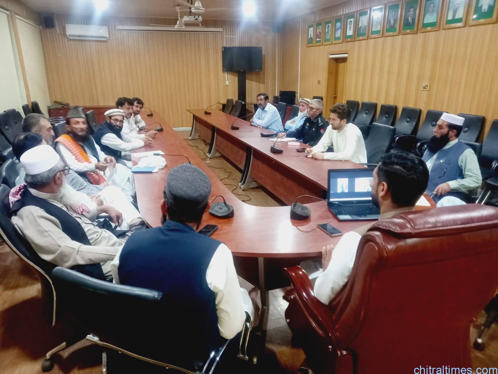 chitraltimes adc chitral chaired meat rate fixing meeting 4