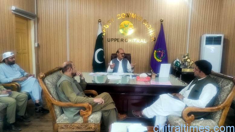 اپر چترال میں مون سون تیاریوں کا جائزہ، ارلی وارننگ سسٹم فعال بنانے اور پیٹرول کی وافر فراہمی یقینی بنانے کی ہدایت