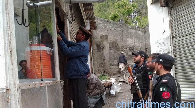chitraltimes afghan refuges shops sealed after end of deadline for return 6