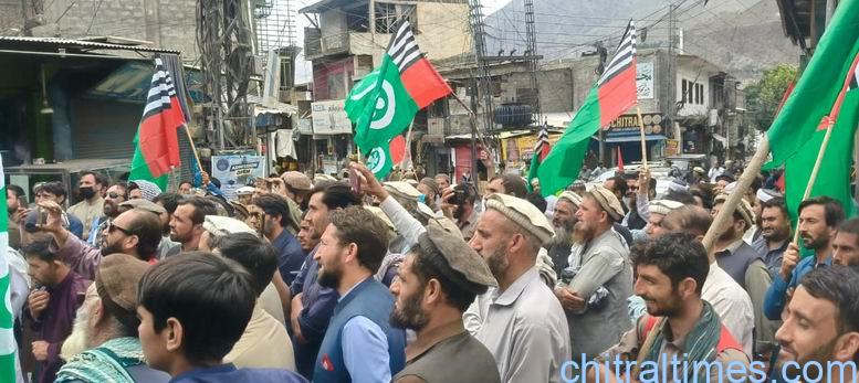 Chitral Times - The voice of Chitral | خلیفہ دوم سیدنا حضرت عمر فاروق کے یوم شہادت کی مناسبت سے اہل سنت والجماعت چترال کے زیراہتمام شہادت فاروق و حسین کانفرنس chitraltimes ahle sunnat wal jamat rally chitral 2