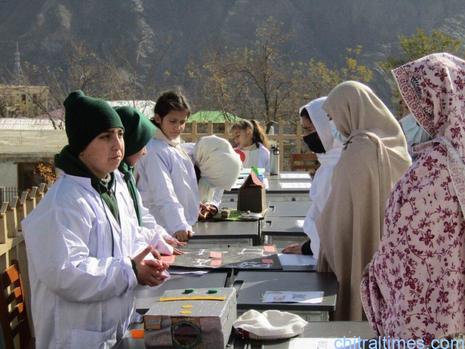 chitraltimes akesp dolomutch junior campus young inovator exhibition 15