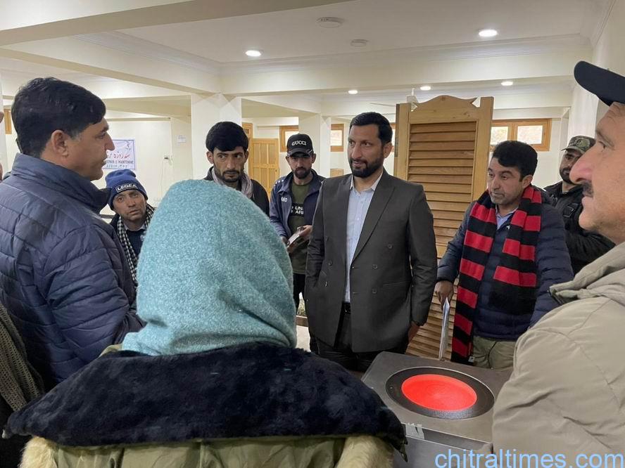 chitraltimes akrsp madad cookstove repair 21