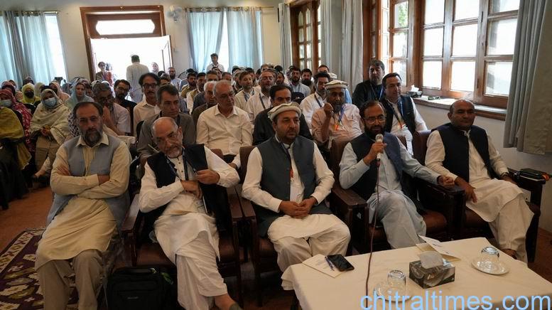 Chitral Times - The voice of Chitral | آغا خان یونیورسٹی چترال میں منعقدہ علاقائی فورم میں پاکستان، مالدیپ اور سری لنکا کے ماہرین کی شرکت، چائلڈ ٹو چائلڈ ماڈل ابتدائی تعلیم میں بنیادی خواندگی اور حساب دانی بہتر بنانے کا مؤثر ذریعہ قرار chitraltimes akueb workshop chitral 4