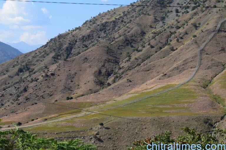 chitraltimes arandu border area students fancing 4