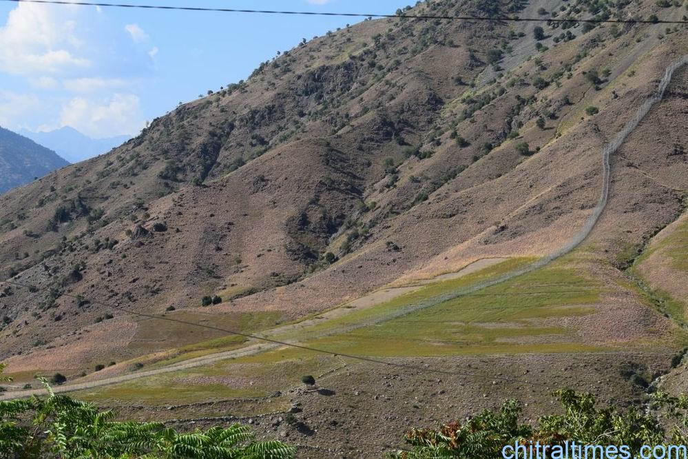 chitraltimes arandu border area students fancing 4