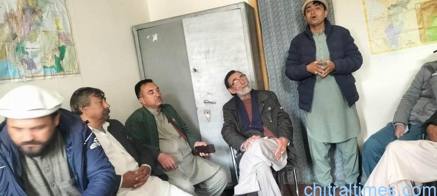 chitraltimes bijli meeting booni upper chitral 4