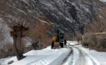 chitraltimes boldozer sent for snow clearence on shandur road