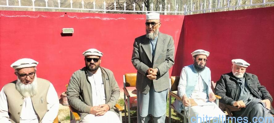 chitraltimes booni all parties meeting against aleged privatization on thq hospital booni 5