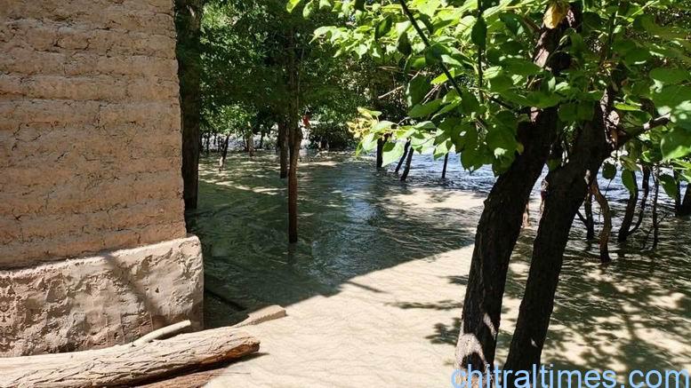 chitraltimes charun river erosion 4