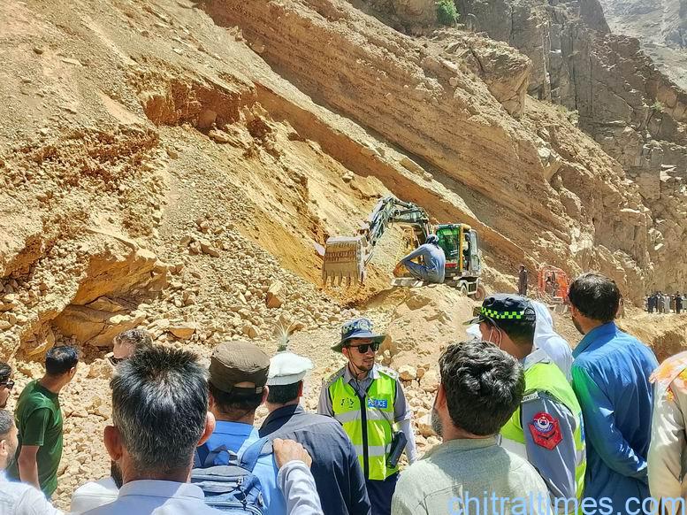 chitraltimes chitral booni mastuj road re open in kuragh after flood hit 4