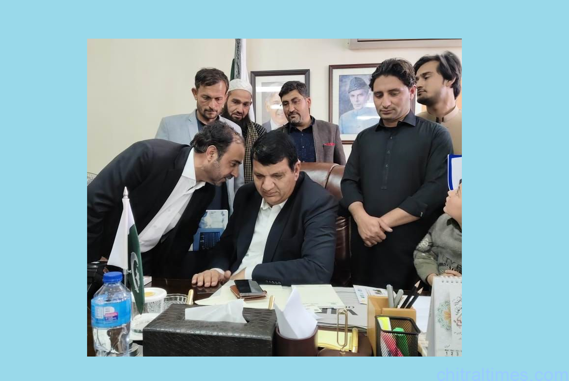 چترال کے مختلف ترقیاتی منصوبوں کے لئے وزیراعظم کی طرف سےجاری ڈائریکٹیوز پر عملدرآمد کے لئے کردار ادا کروں گا، انجینئر امیر مقام