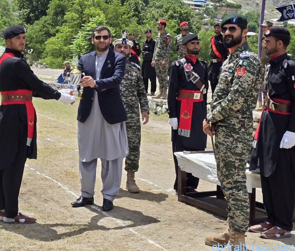 chitraltimes chitral levies passing out parade drosh 10