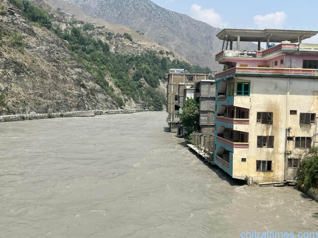 chitraltimes chitral river errosion and river encrougment 7