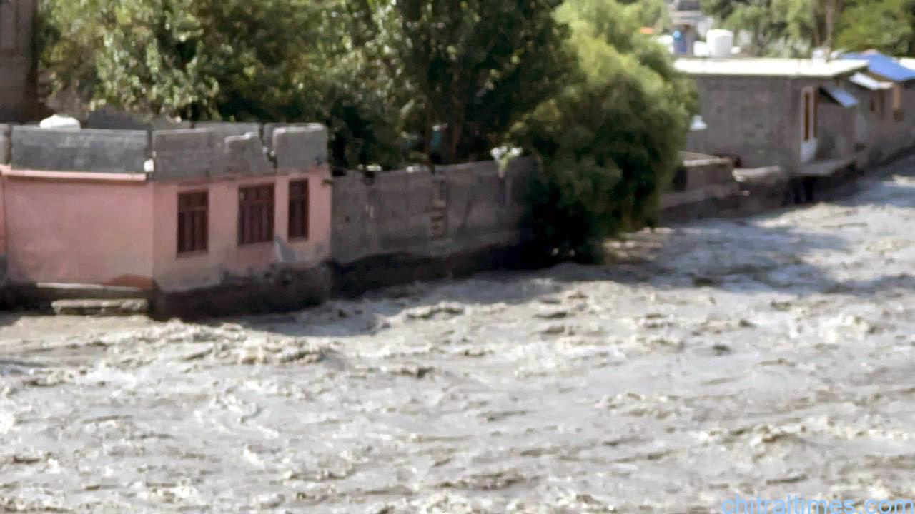 chitraltimes chitral river errosion and river encrougment 8