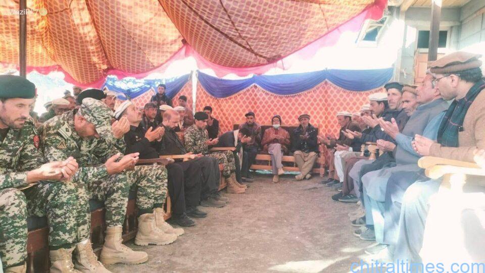 chitraltimes chitral scouts sepoy shaheed hamid hussain let to rest with honoured 6