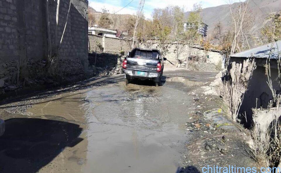 chitraltimes chitral to singoor garamchashma road 2