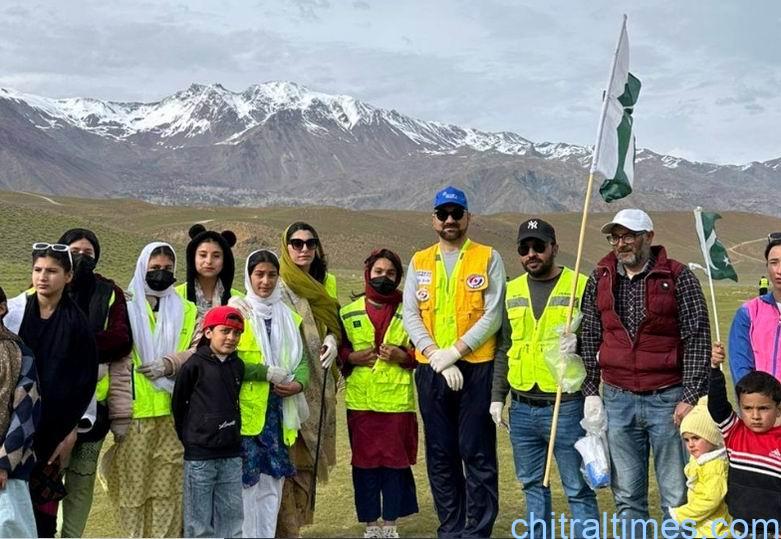 chitraltimes cleanliness campaign in kaghlasht upper chitral dc upper2