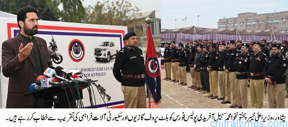 chitraltimes cm kp visit police line peshawar 1