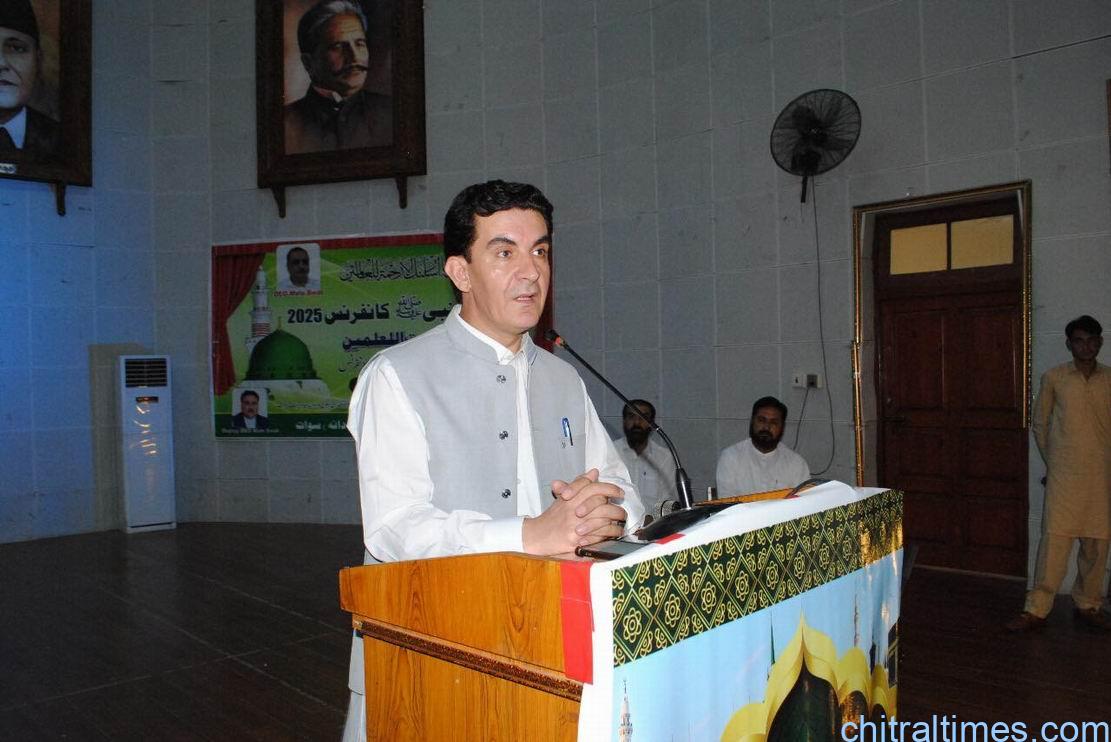 chitraltimes commissioner malakand chief guest on naatia competetion 1