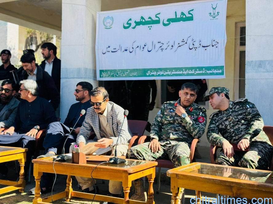 ضلعی انتظامیہ کے زیرِ اہتمام چترال کے دورآفتادہ علاقے آرندو میں کھلی کچہری کا انعقاد