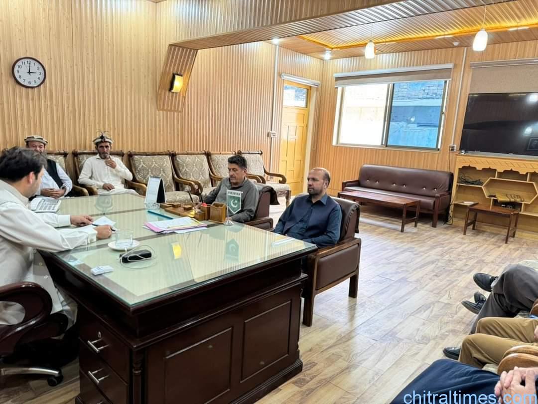 chitraltimes dc chitral upper chaired shandur team selection meeting 2