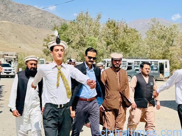 chitraltimes dc lower chitral raw hashim azeem visit the langlands school college 1