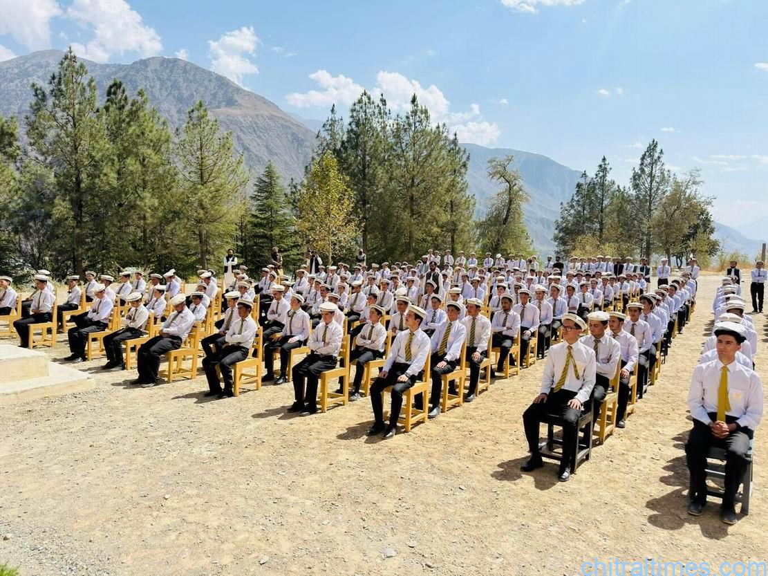chitraltimes dc lower chitral raw hashim azeem visit the langlands school college 2