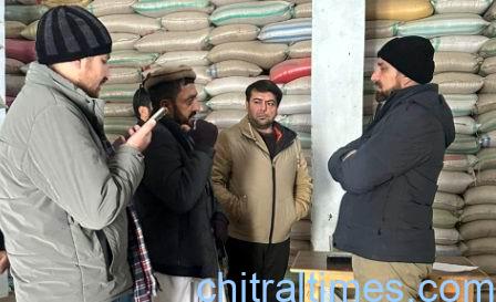 ڈپٹی کمشنرعمران خان کا اپرچترال کے بعض علاقوں میں گندم کی قلت کا نوٹس، بانگ یارخون کیلئے گندم کی فوری ترسیل کی ہدایت