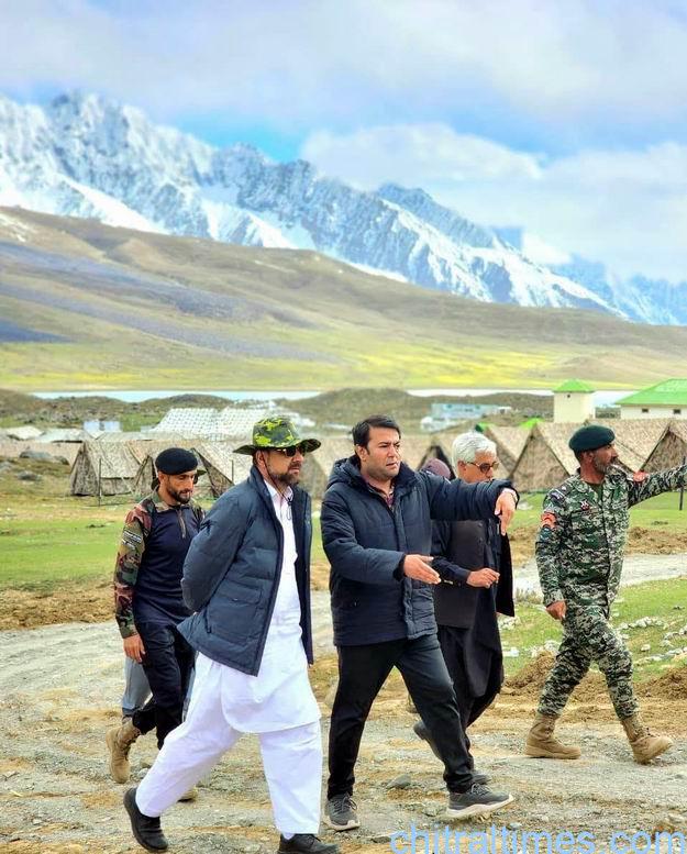 Chitral Times - The voice of Chitral | ڈپٹی کمشنر اپر چترال عمران خان کا شندور پولو گراونڈ کا دورہ، فیسٹول کے انتظامات کا جائرہ chitraltimes dc upper chitral visit shandur pass 1